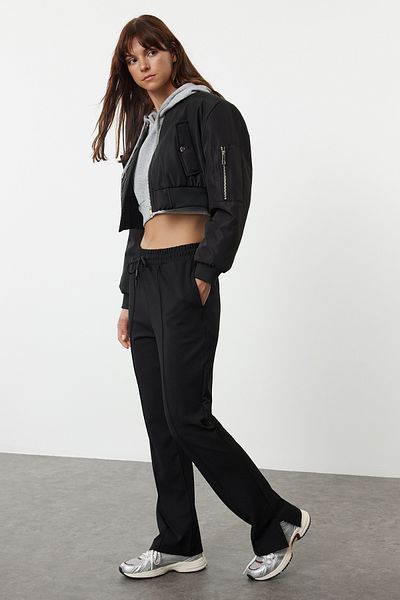Trendyol Collection Černé kalhoty s elastickým pasem rovného střihu - TWOAW25PL00025