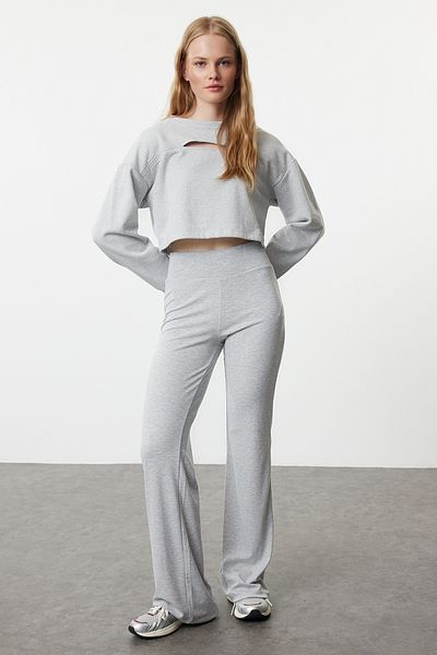 Trendyol Collection Γκρι μελανζ φαρδύ πόδι/πλατύ πόδι ψηλόμεσο ελαστικό πλεκτό παντελόνι TWOAW25PL00006