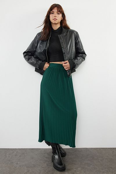 Trendyol Collection Magas derekú, rugalmas, redőzött maxi kötött szoknya - smaragdzöld TWOAW25ET00041