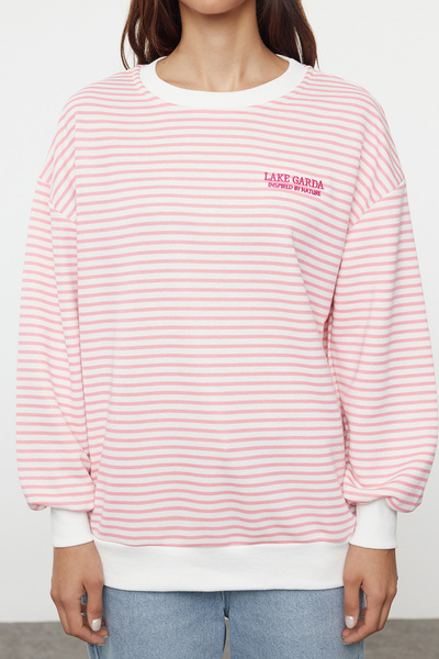 Trendyol Collection Růžová pruhovaná vyšívaná oversize mikina - dlouhý rukáv, široký střih TWOAW25SW00062