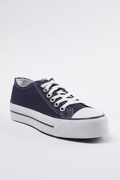 TRENDYOL SHOES Marineblaue Sportschuhe für Damen mit hoher Sohle - Schnürschuhe Takaw25sn00001