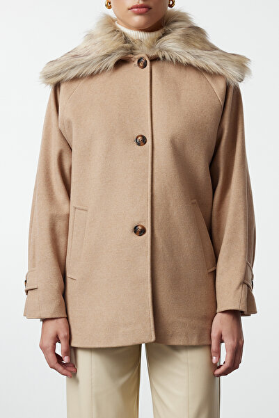 Trendyol Collection Palton midi din lână bej - Detaliu guler detașabil și blană TWOAW25KB00070
