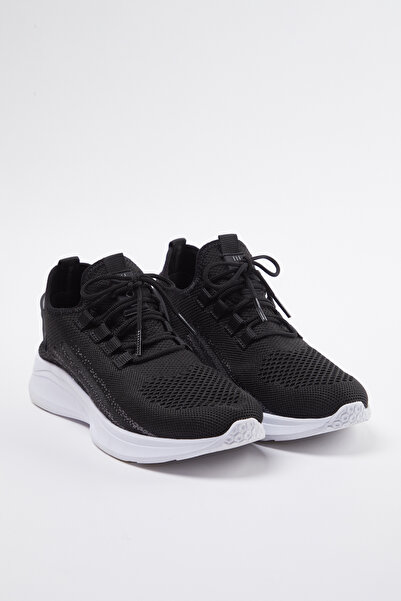 TRENDYOL SHOES Černá pletená šněrovací dámská vycházková sportovní obuv TAKAW25SN00049