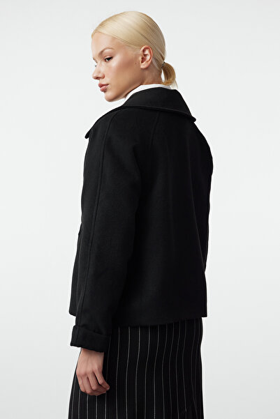 Trendyol Collection Black Regular Short Woolen Coat Twoaw25Kb00073