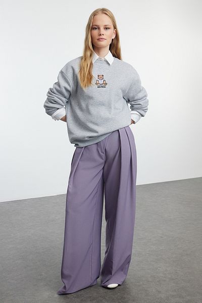 Trendyol Collection Gray Melange Regular/Normal Fit Embroidered Thick Knitted Sweatshirt Twoaw25Sw00050