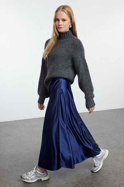Trendyol Collection Sötétkék vonalú/harangvágású midi szoknya TWOAW25ET00111