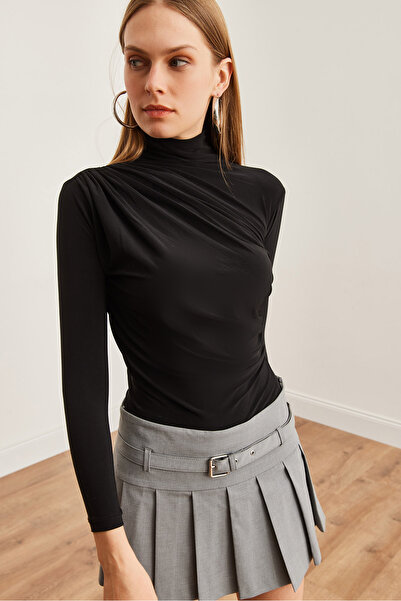 Olalook Schwarze drapierte Bluse – stilvoll und fließend, Blz- 19002712