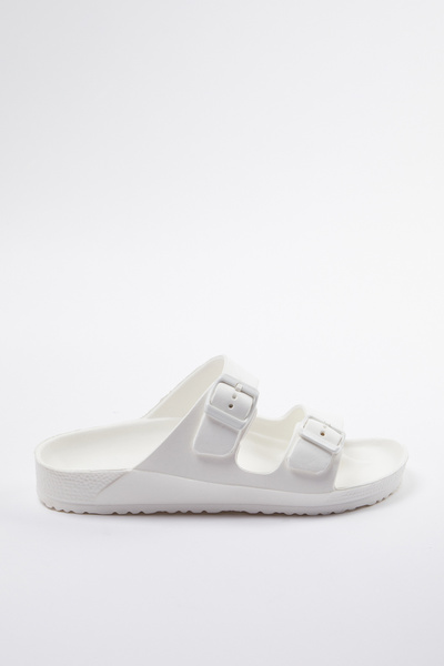 TRENDYOL SHOES Damen Eva Hausschuhe - Weiß, Doppelt Gestreift Takaw25te00002