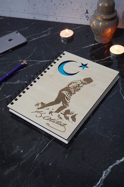markcat Caiet din lemn cu spirală A5 cu model Mustafa Kemal Atatürk - Caiet de școală fără linii, 120 de coli