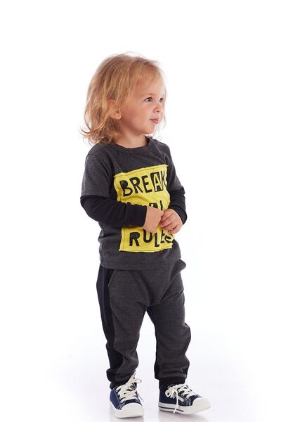 Colorinas Baby Skull Patch Long Sleeve T-Shirt