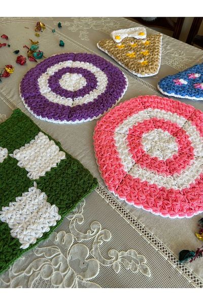 Dantelux Hep Trend Hand Knitted 5 Pieces Colorful Heart Square Round Mixed Fiber