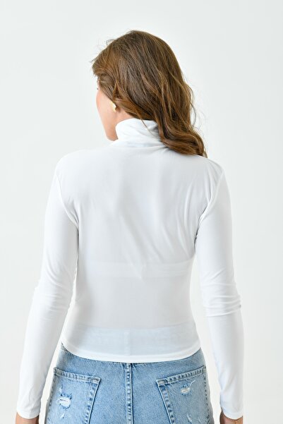 bayansepeti Γυναικεία εύκαμπτη υφασμάτινη μακρυμάνικη ασύμμετρη κοπή, ψηλός γιακάς εκρού γυναικεία μπλούζα 9871