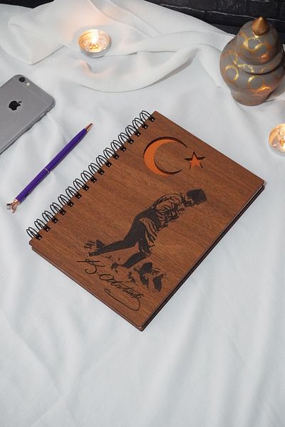 markcat Caiet de școală Mustafa Kemal Atatürk - Copertă din lemn, utilizare zilnică, fără linii, caiet A5
