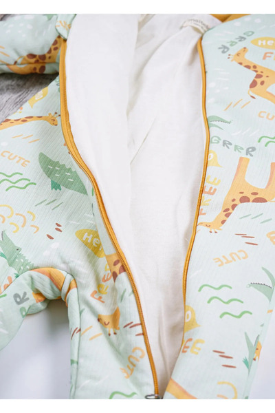 PODIUM GYM Cute Crocodile Patterned 100% Cotton Winter Sleeping Bag