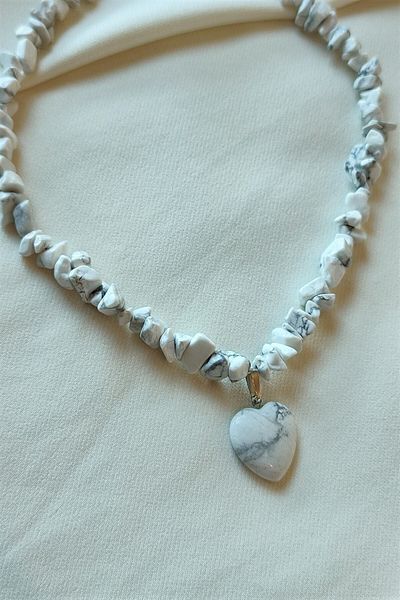 badeaccessories Certified Howlite Heart Broken Stone Natural Stone Necklace