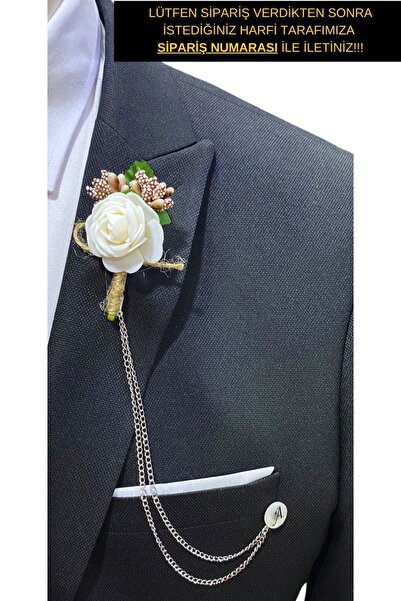 BLC Basic Line Co. Beyaz Renk Zincirli Damat Yaka Çiçeği ( Kişiselleştirilmiş Harf Seçeneği İle)