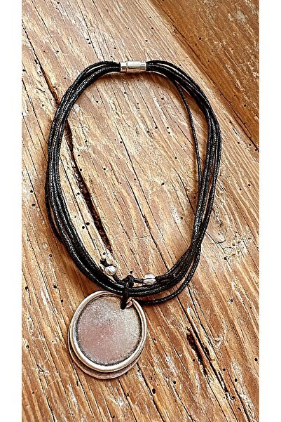 by özllem قلادة نوبوك متعددة