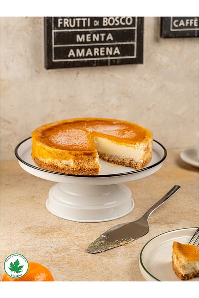 linmetal Freesia Footed Cake Presentation Plate - Metal White Presentation Plate