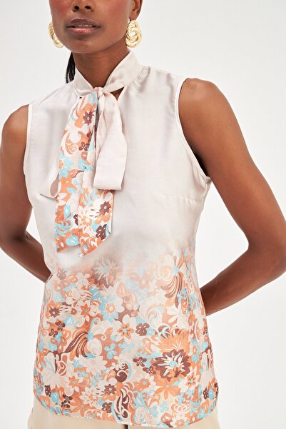 Sateen Beige Patterned Flare Sleeveless Blouse