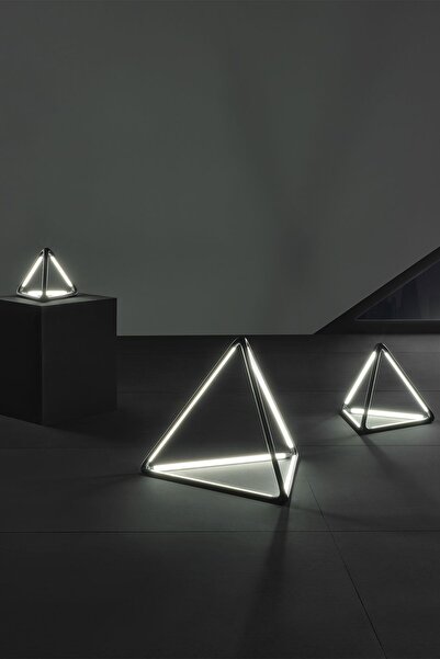 Enza Home Tetra Orta Boy Aydınlatma - Siyah