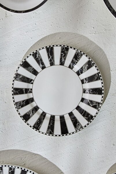 Karaca Checkered Porcelain Cake Plate 19 cm