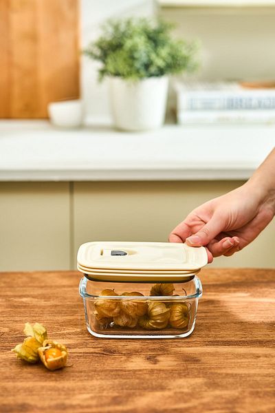 Karaca Cream Vacuum Glass Storage Container with Lid 0.4 Lt