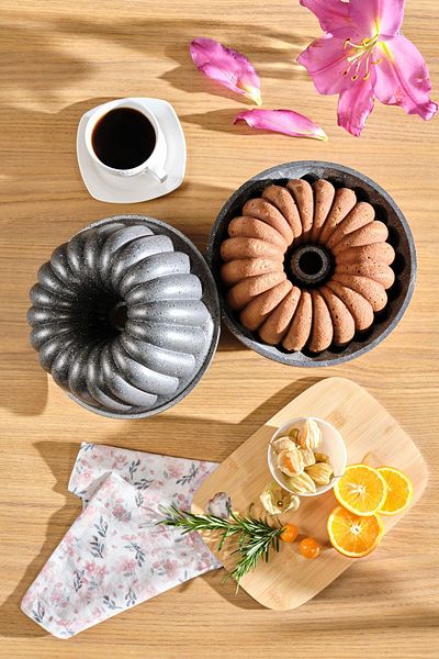 Karaca Lina Anthracite 25.5 Cm Sliced Cake Mold - Cake Pro