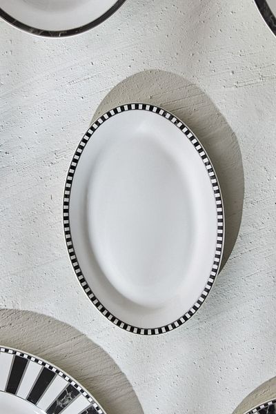 Karaca Checkered Small Porcelain Boat Plate 20 cm Htcshp 1005813