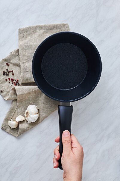 Karaca Biodiamond Powerful Milk Jug 18 cm