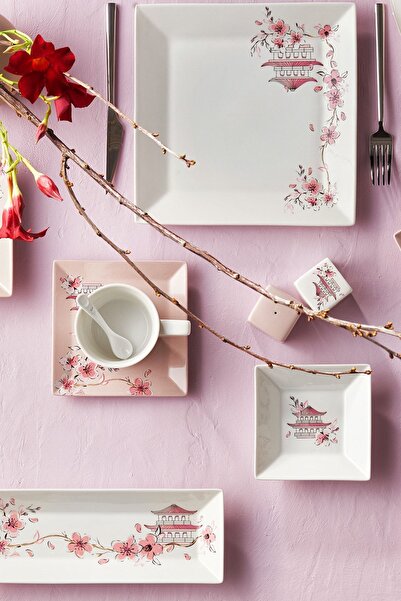 Karaca Minka 32 Parça 6 Kişilik Kare Porselen Kahvaltı/servis Tak