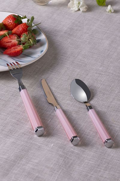 Karaca Freya 18 Piece Dinnerware Set for 6 Persons Pink