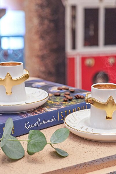 Karaca Saffet Emre Tonguç Kanatlarımda 2 Kişilik Kahve Fincanı Takımı Gold 60 ml