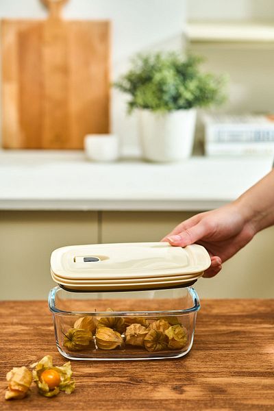 Karaca Cream Vacuum Lid Glass Storage Container 0.83 Lt