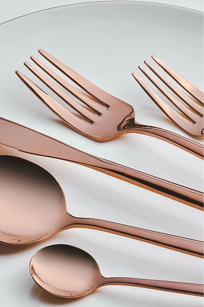 Karaca Σετ μαχαιριών κουταλιού πιρουνιού Orion Rosegold 30 τεμαχίων για 6 άτομα