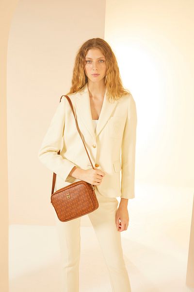 Pierre Cardin حقيبة كتف نسائية نحاسية 05PO24Y1799