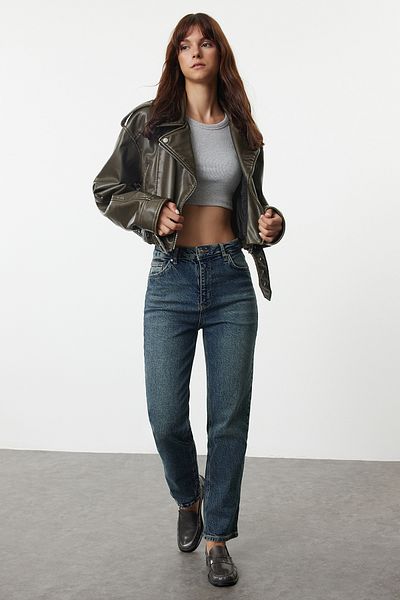 Trendyol Collection Magas derekú sötétkék egyenes farmernadrág - TWOAW25je00085