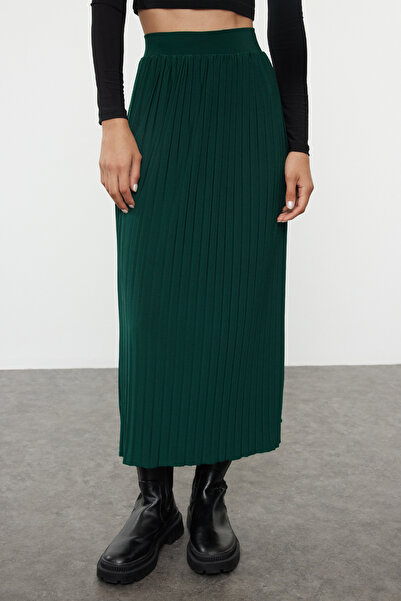 Trendyol Collection Magas derekú, rugalmas, redőzött maxi kötött szoknya - smaragdzöld TWOAW25ET00041