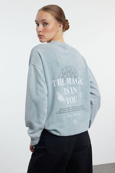 Trendyol Collection Knitted Gray Oversize Sweatshirt - Front and Back Print, Washable Pale Effect Twoaw25Sw00102