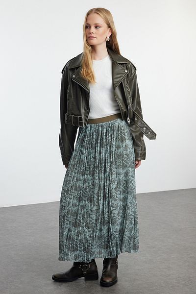 Trendyol Collection Redős vonalú midi szoknya - tarka, rugalmas derék, absztrakt mintás TWOAW25ET00047