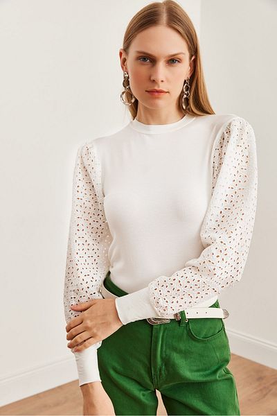 Olalook Women's Ecru Sleeve Scalloped Seasonal Viscose Blouse Blz- 19002711