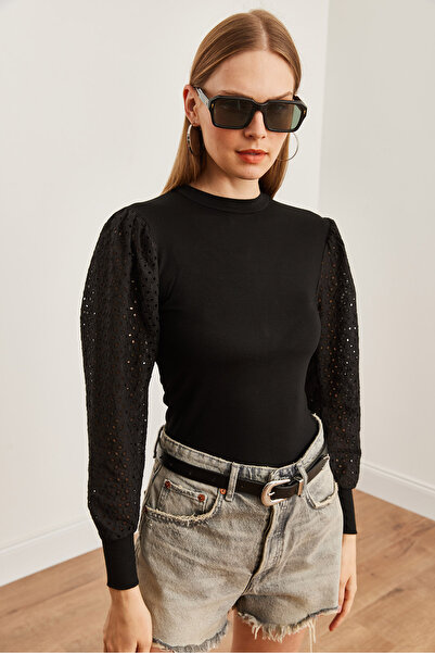 Olalook Μαύρη βισκόζη εποχιακή μπλούζα - Λεπτομέρεια μανίκι χτένι Blz- 19002711