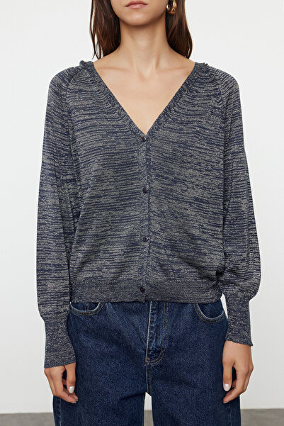 Trendyol Collection Indigo Premium – széles szabású és csillogó, részletes kapucnis kötöttáru kardigán TWOAW25HI00043