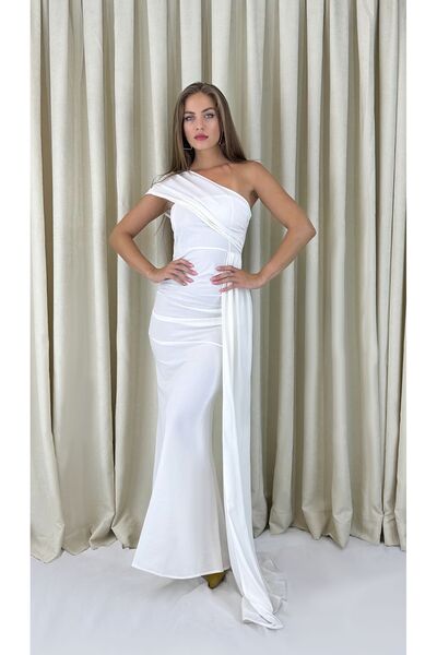 ALFUDO Moda Collection فستان سهرة أبيض بكتف واحد وذيل Ewo