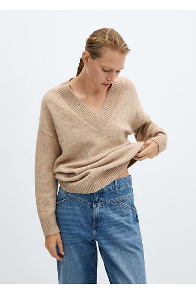 MANGO Woman Pulover oversize cu guler ascutit