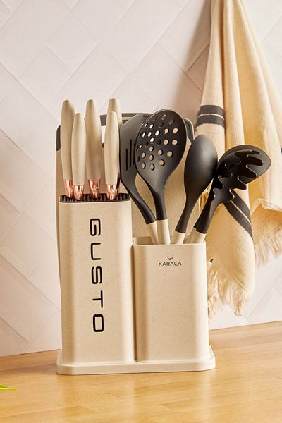 Karaca Gusto Creme 12-teiliges Messer-/Schneidebrett-Set