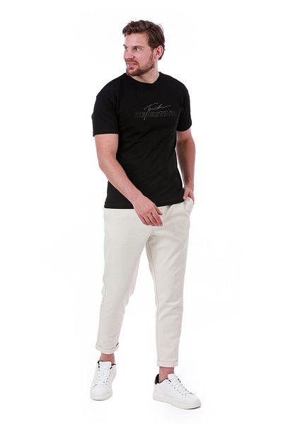 WERRONİ Men's Slim Fit Touch Sensitive Text Black Color T-Shirt
