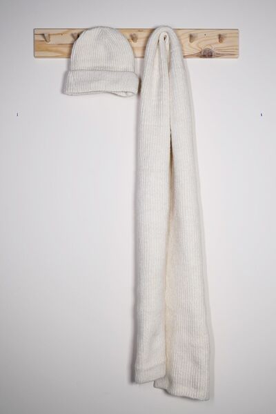 Huge Home White Scarf Beanie Set - Birthday Gift for Girlfriend