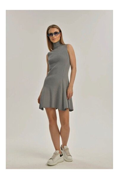 MET AND MARCH Turtleneck Gray mini Knitwear Dress - Sleeveless Pleated Design