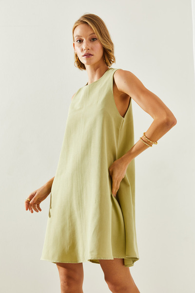 Bianco Lucci Φόρεμα Gilet με φερμουάρ Crew Neck - Zero Sleeve 5940 60251687