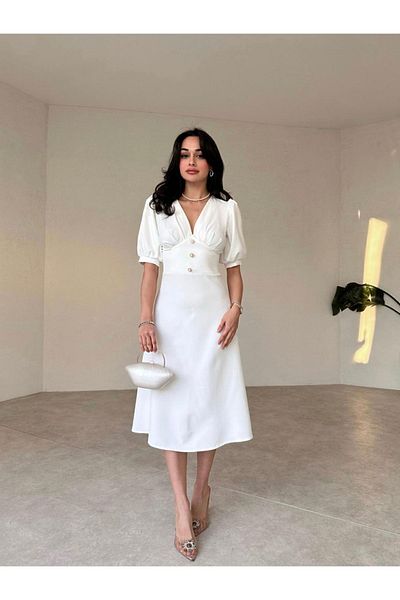 Afiş Butik Detailní midi šaty s bílými perleťovými knoflíky